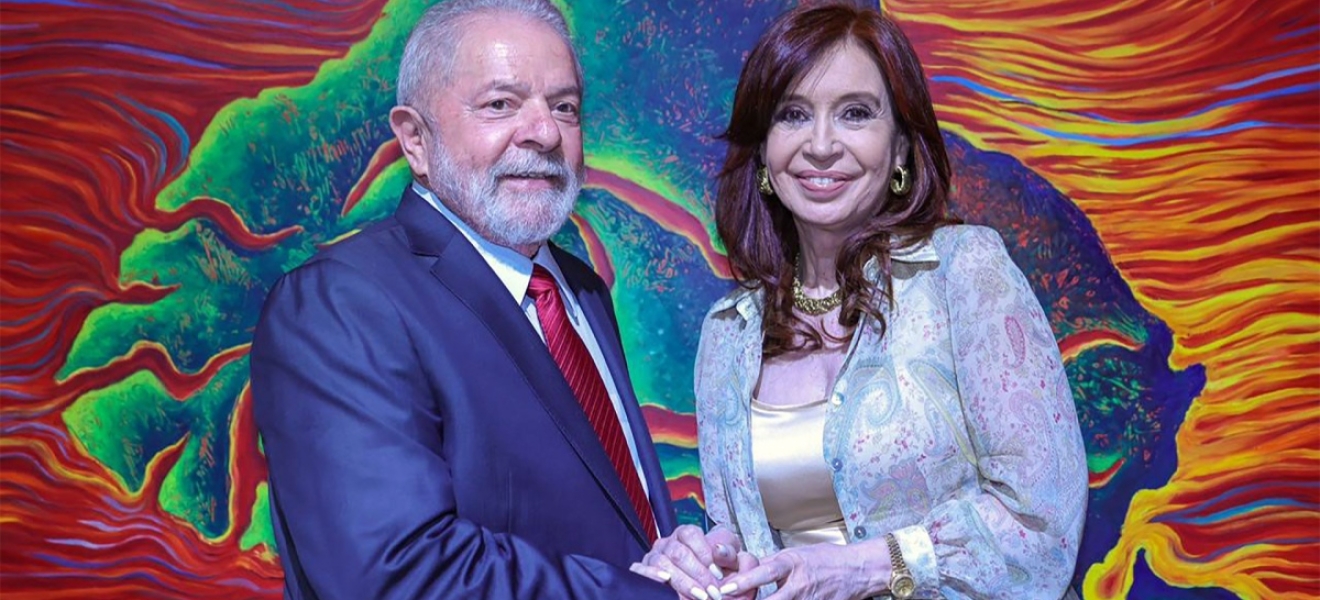 Lula habló de "Brasil y del mundo" con Cristina Kirchner y otros líderes latinoamericanos