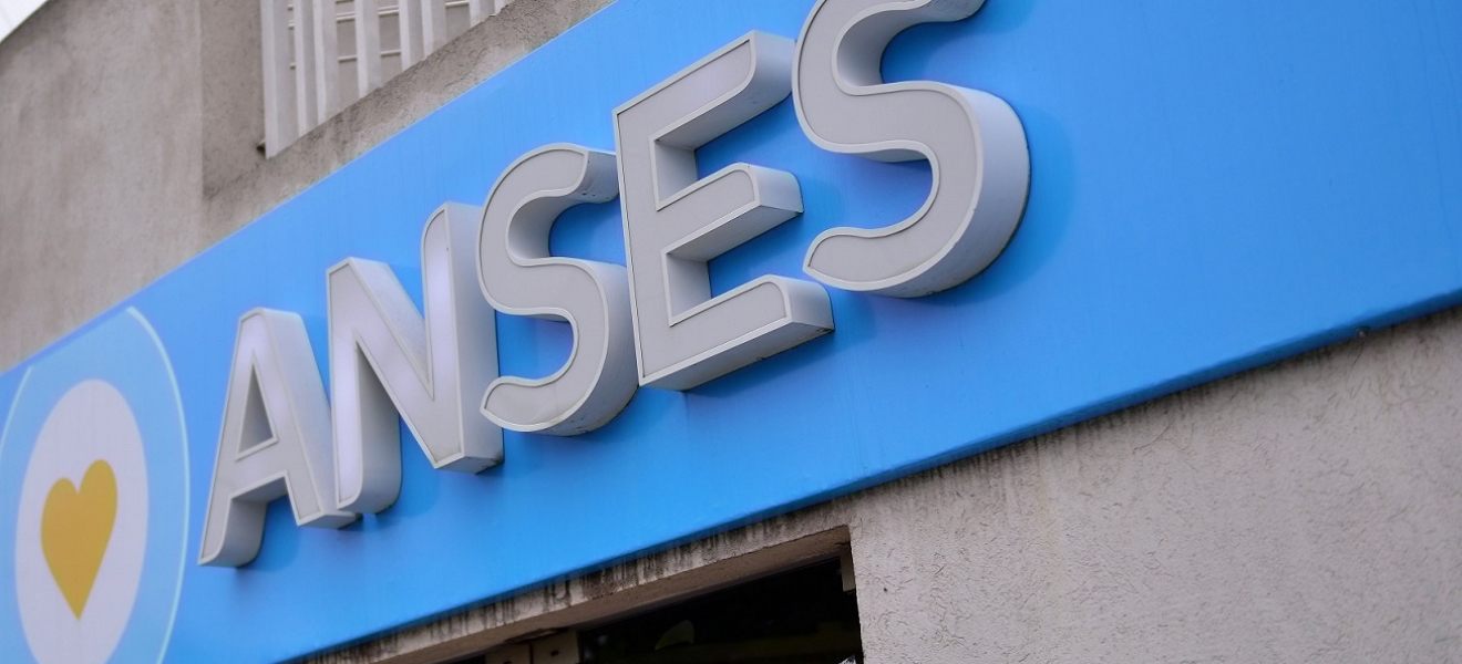Refuerzo de 15 mil pesos: ANSES continúa pagando la segunda cuota