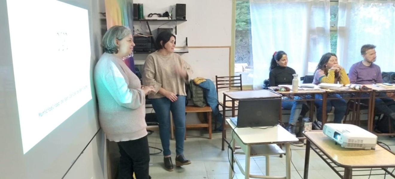 Capacitaciones a instituciones educativas en Bariloche