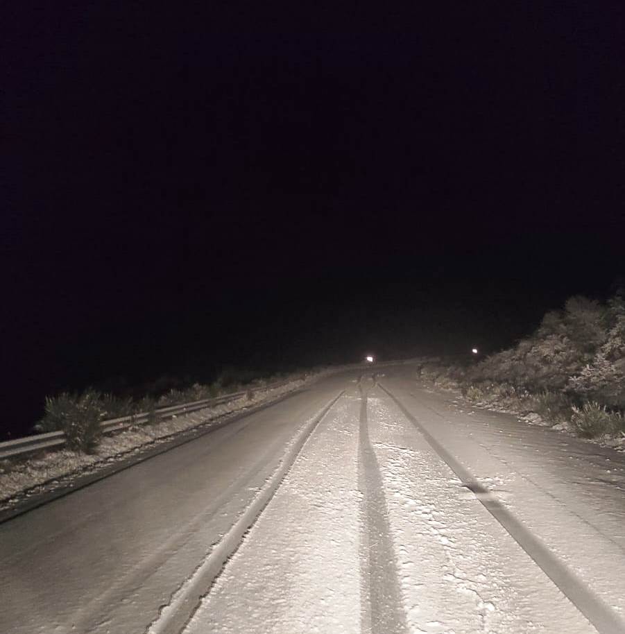 Extrema precaución por presencia de tramos con nieve en la RN40 entre Bariloche y El Bolsón