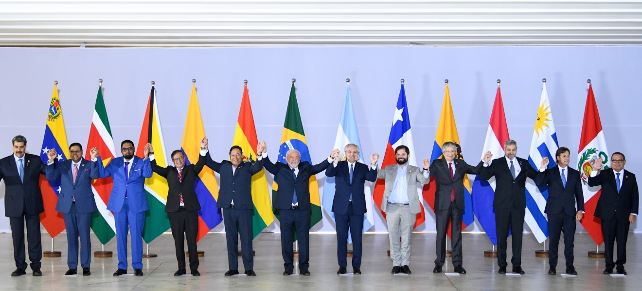 Los presidentes de América del Sur alcanzaron un consenso de cooperación e integración de la región