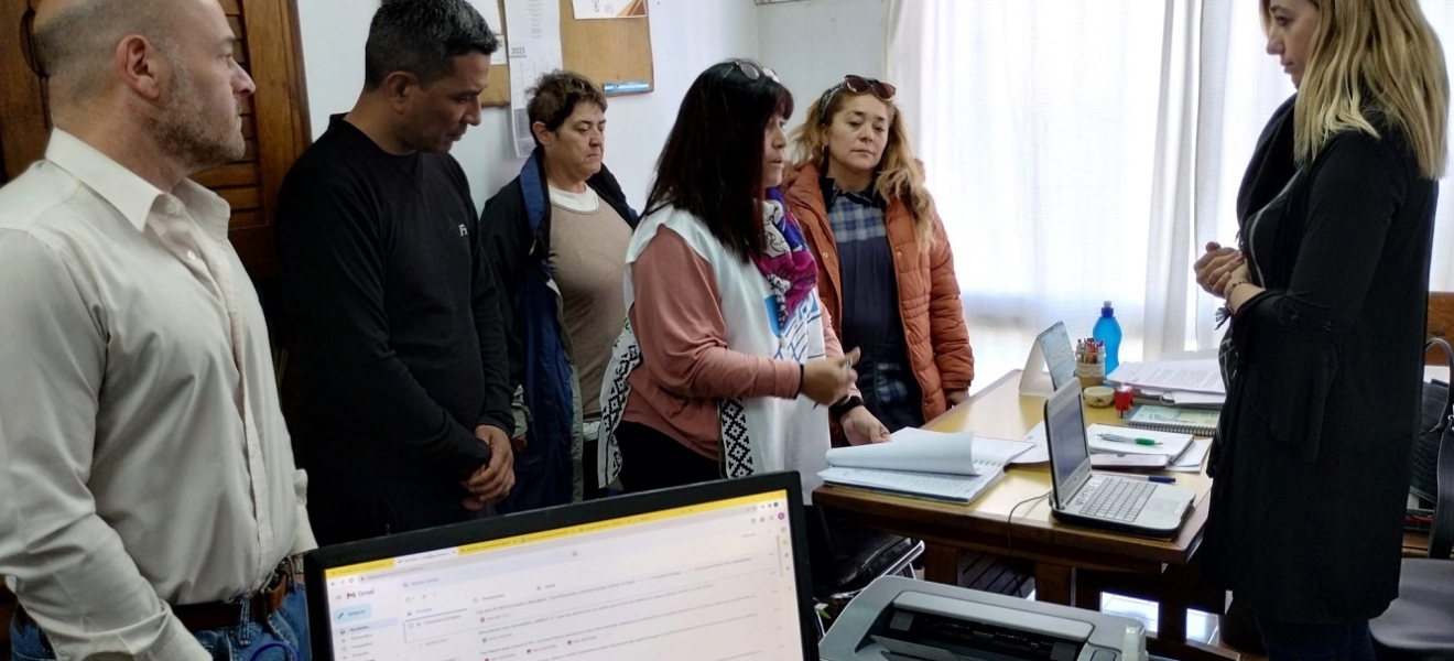 (((video))) Once Escuelas de Gral. Roca sin comedor por falta de alimentos e insumos