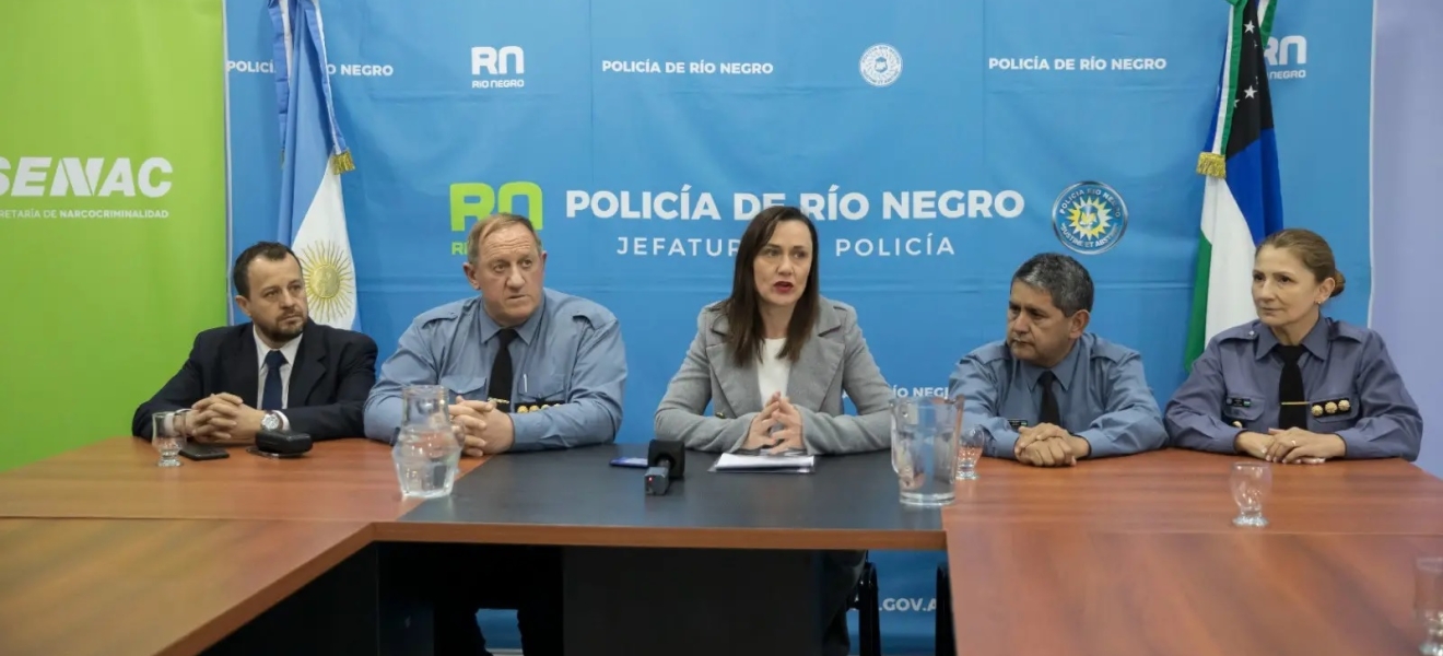 (((video))) Importante equipamiento a Toxicomanía de la Policía de Río Negro