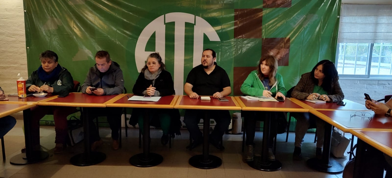 El plenario de ATE Río Negro aceptó con condiciones la oferta del Ejecutivo