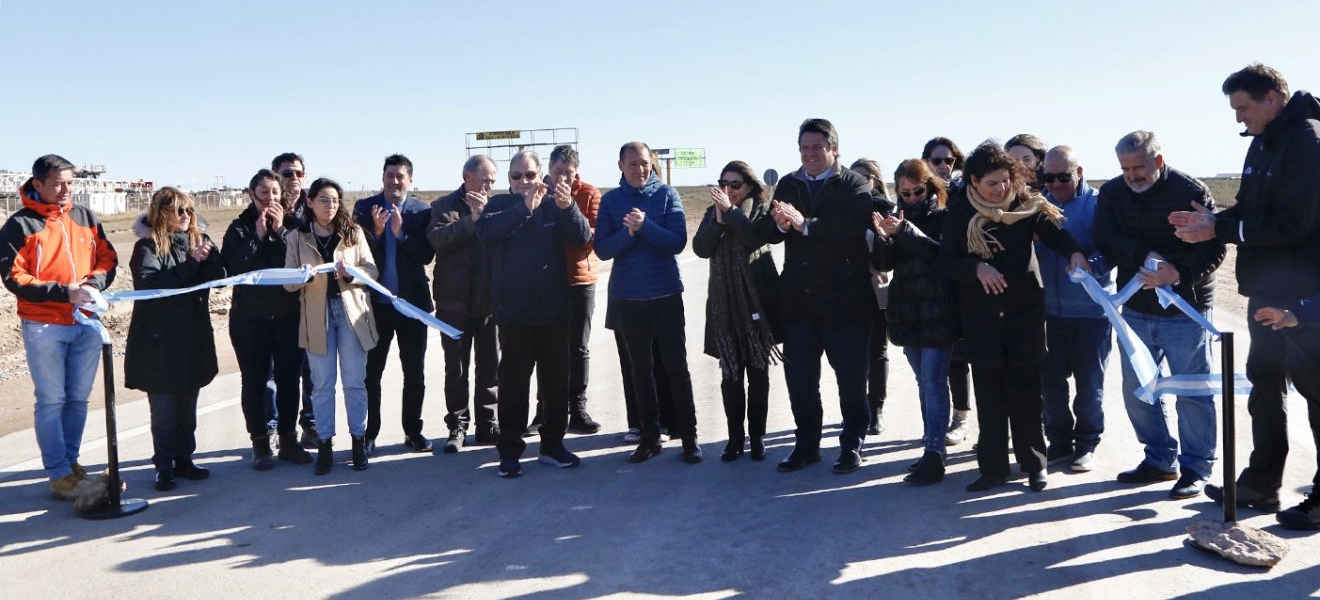 Neuquén: Inauguraron el asfalto en la ruta del petróleo