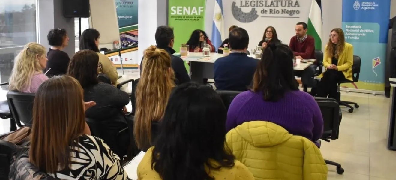 (((video))) SENAF Río Negro: formación para educadores de Primera Infancia