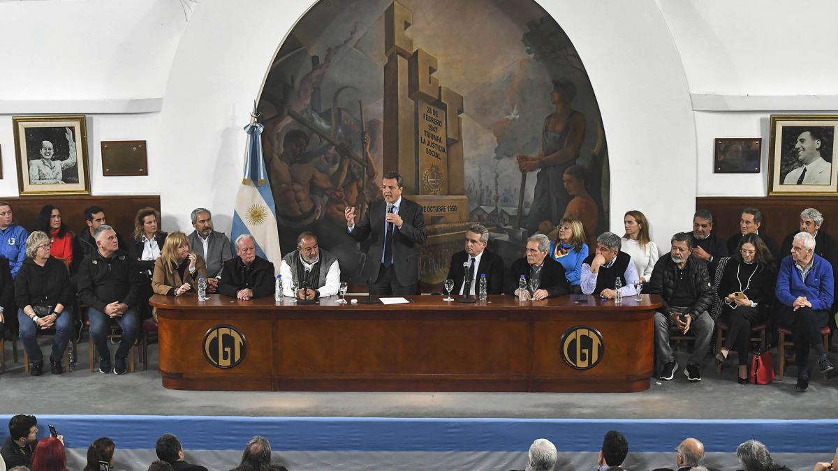 La CGT ratificó su apoyo al candidato presidencial de Unión por la Patria Sergio Massa