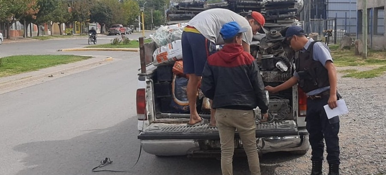 Tráfico de metales en Río Negro: recuperan cables de aluminio robados a la empresa Edersa