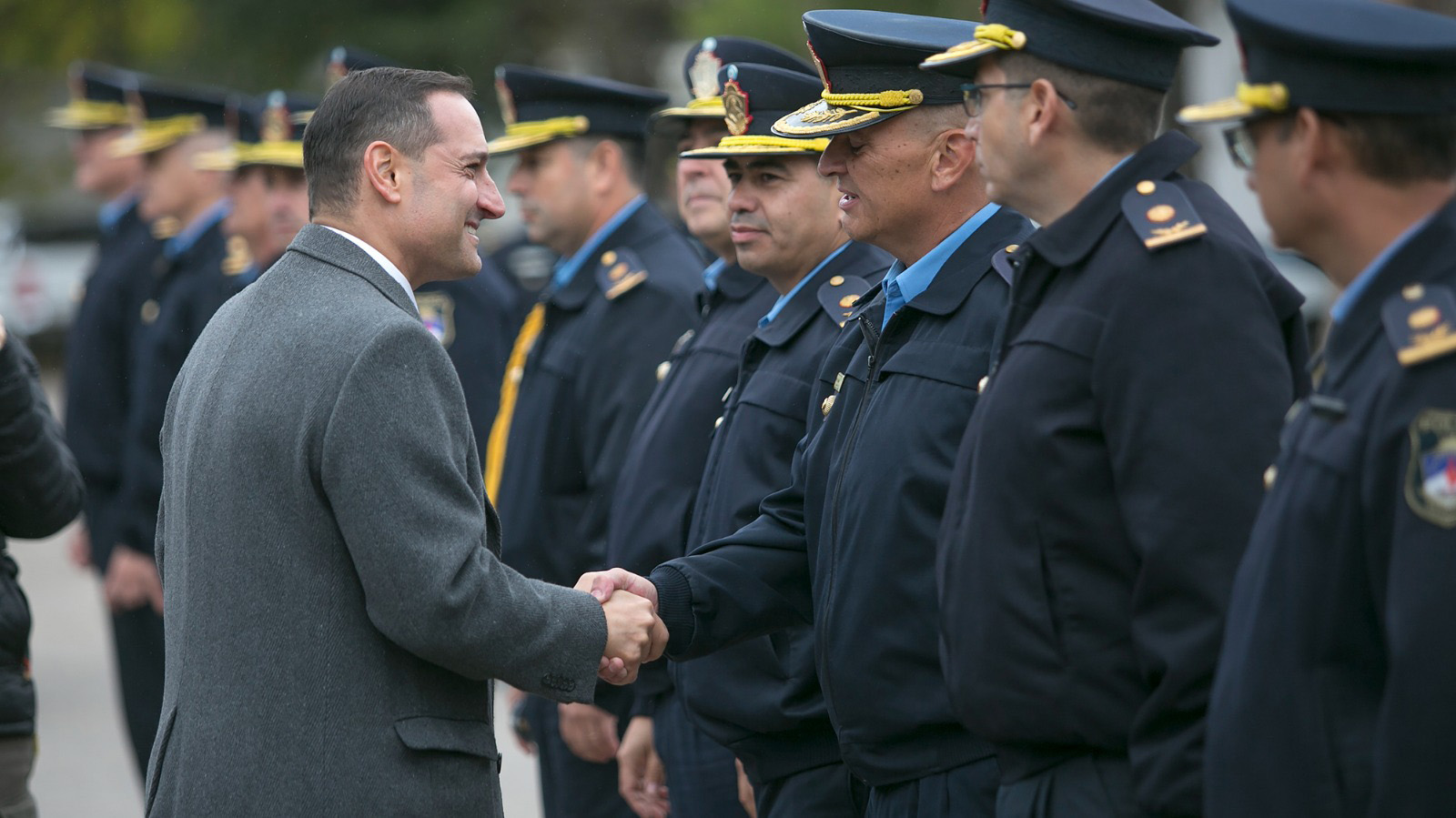 El ministro de Seguridad de Neuquén acompañó los ascensos de la Policía