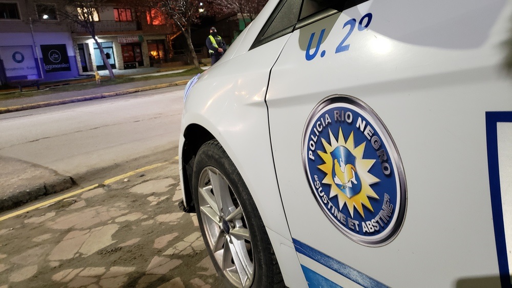 Sorprendieron a un ladrón en el interior de un bar en Bariloche