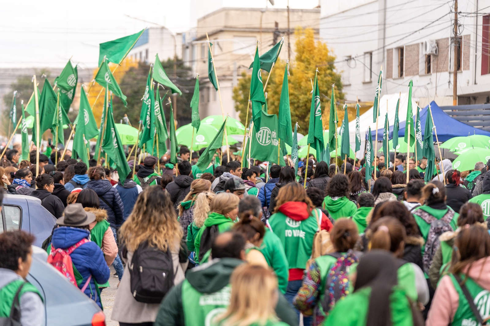 ATE fue convocada por el Gobierno rionegrino a paritaria, pero no desalentará movilizaciones