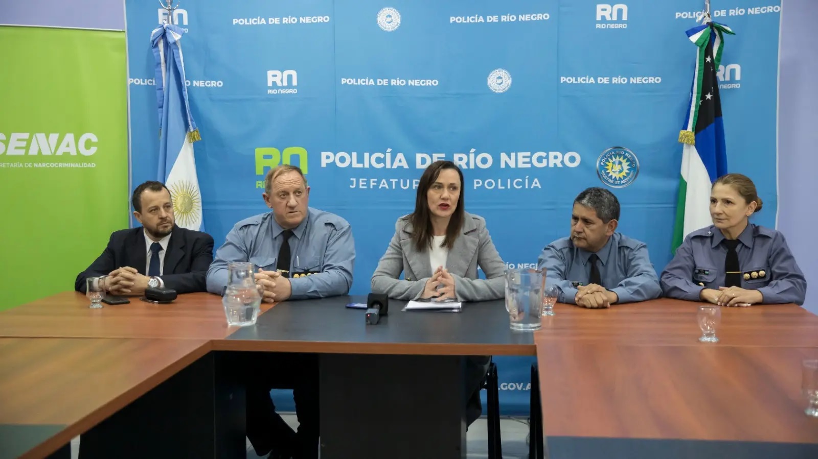 (((video))) Importante equipamiento a Toxicomanía de la Policía de Río Negro