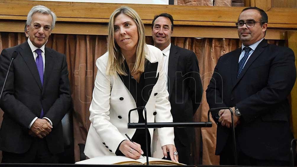 El Presidente pidió que la Justicia deje de servir a los poderes políticos