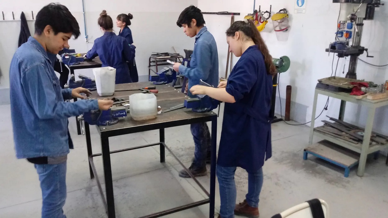 Doble jornada sobre Educación Secundaria Técnica en Río Negro