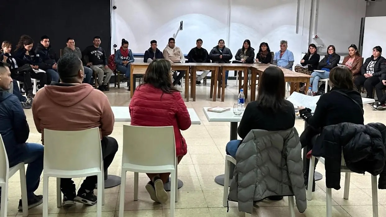 Salud RN participó de la Mesa Interministerial para la Prevención del Suicidio