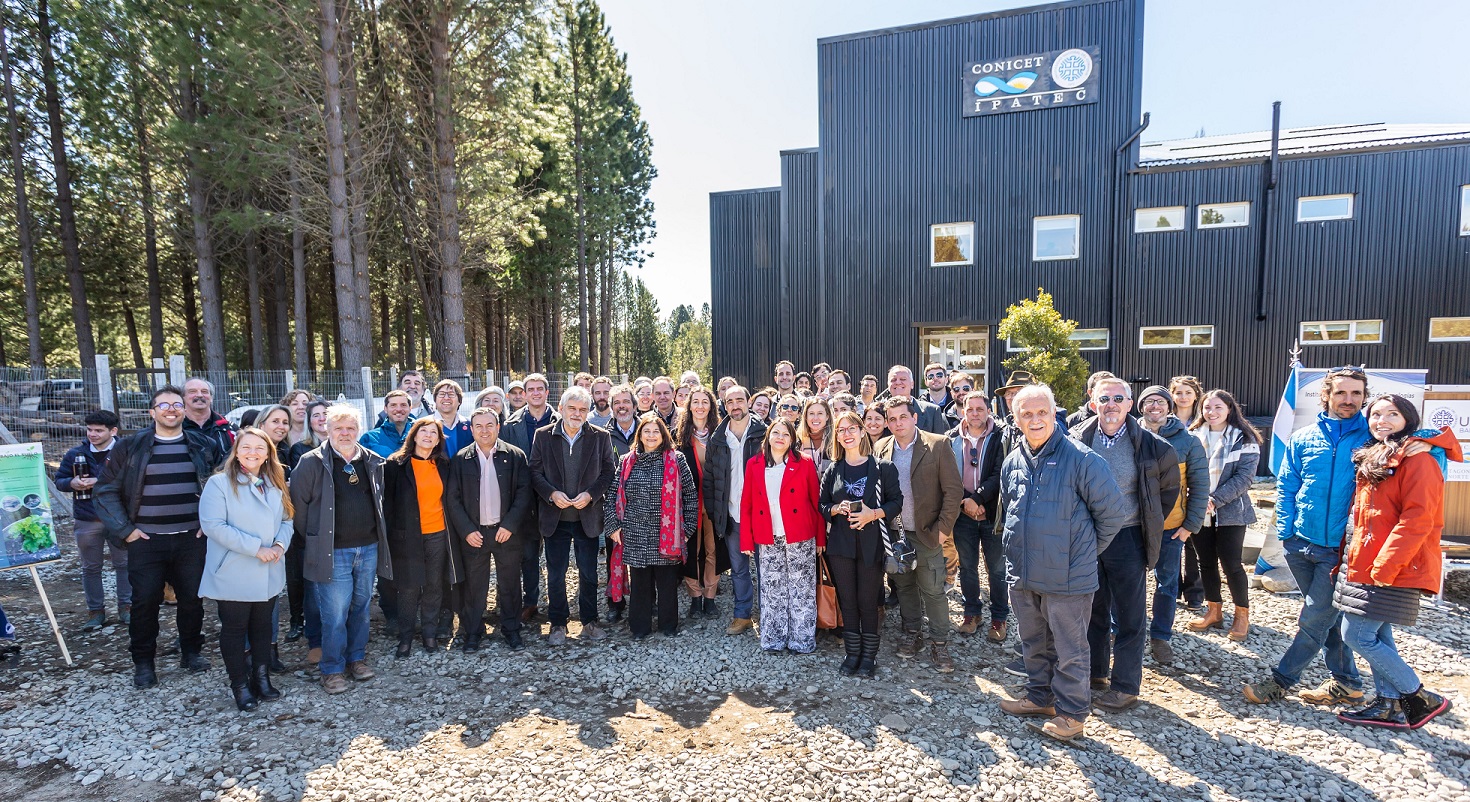 Bariloche: se inauguró el Centro de Referencia en Levaduras y Tecnología Cervecera
