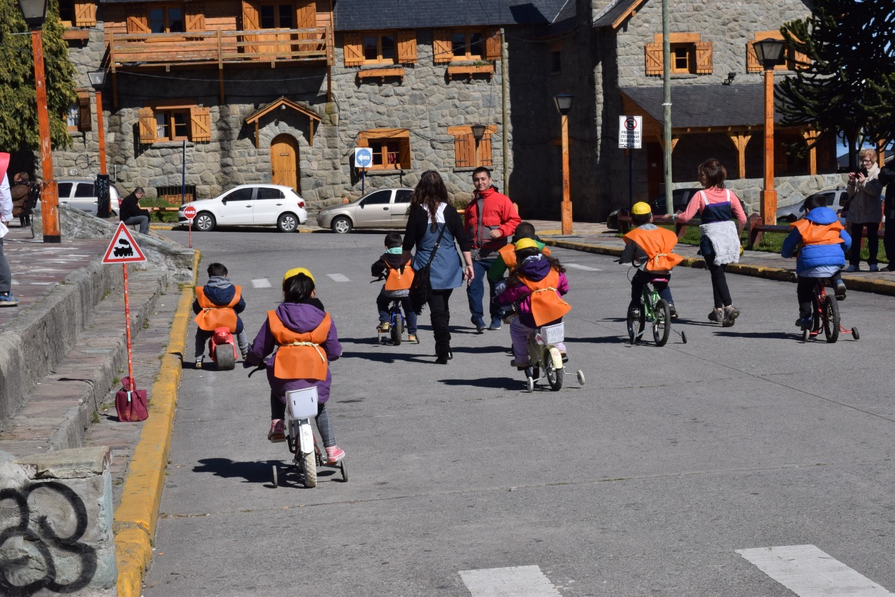 Invitan a la comunidad y a instituciones de Bariloche a sumarse a la jornada “Educar para la Seguridad Vial”