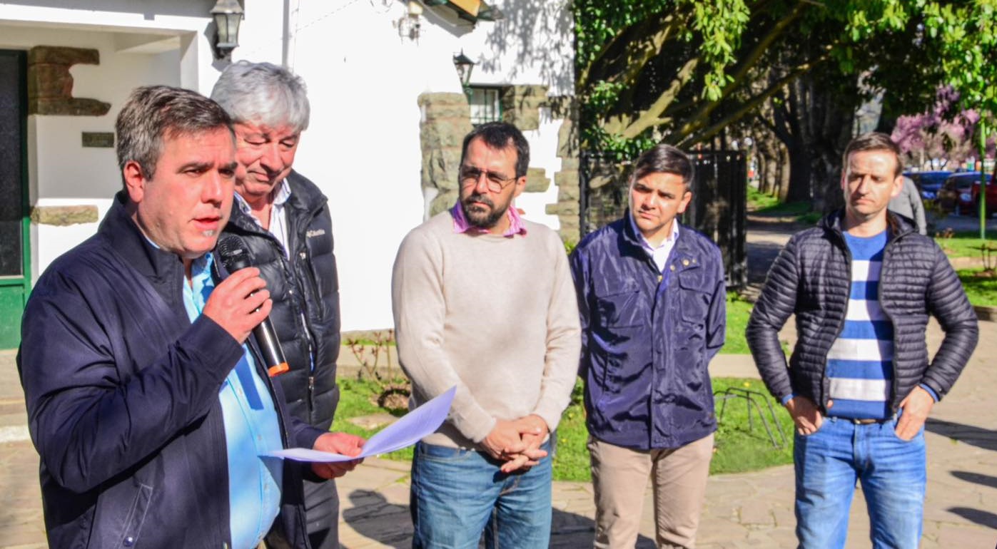 Intendentes de Río Negro y Chubut reclaman soluciones por la Ruta 40