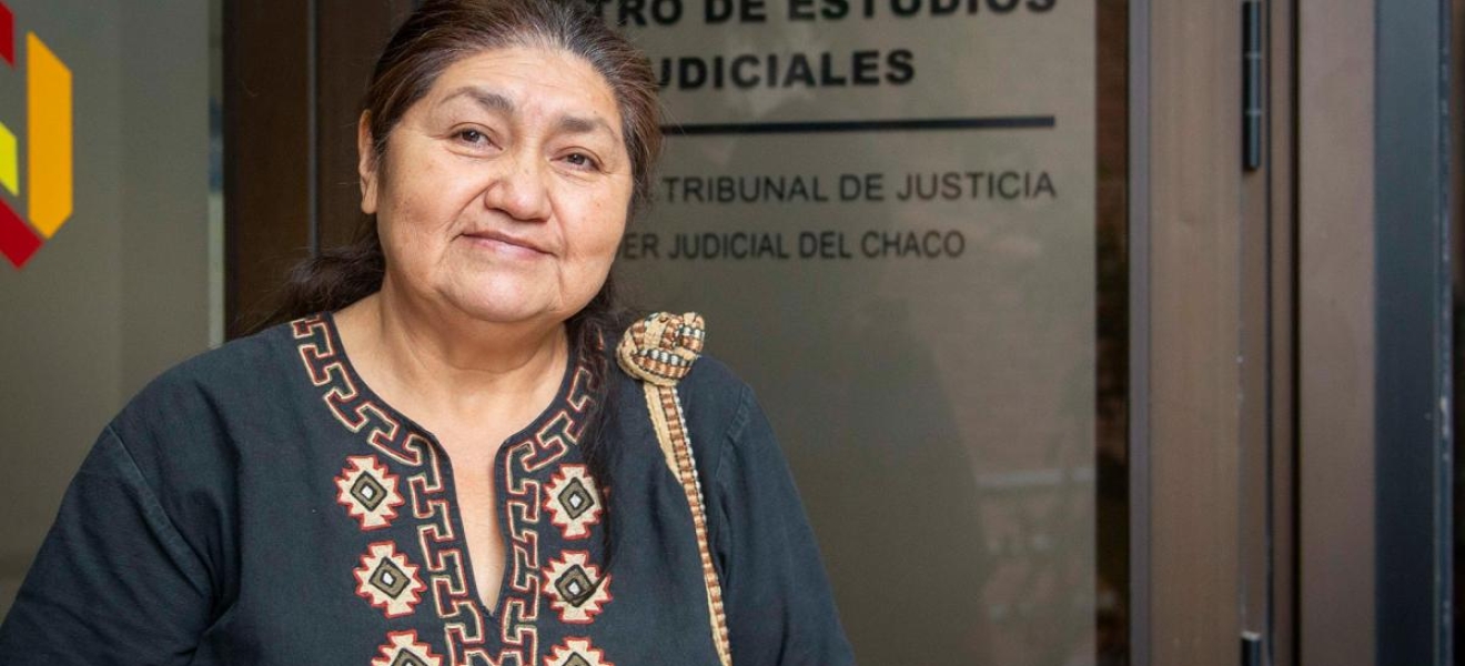 Una mujer indígena Qom, funcionaria del Poder Judicial chaqueño