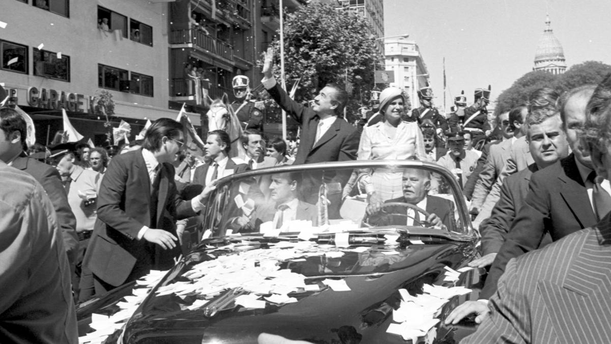 Alfonsín y el triunfo electoral que inició un recorrido democrático de 40 años