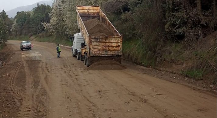 Bariloche: Fuerte intervención entre Bustillo y Tordos por asfaltado de la Ruta 79