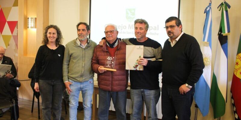 Bariloche: La Defensoría del Pueblo presente en el acto de los 40 años de Democracia
