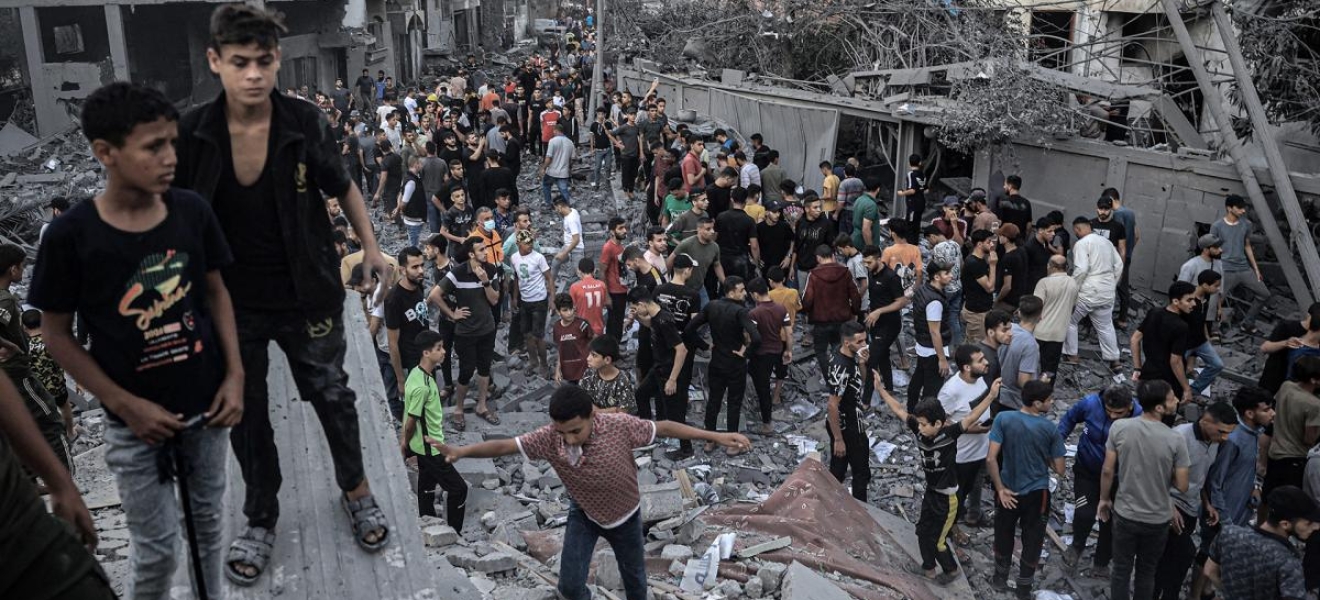 La ofensiva israelí en Gaza dejó ya más de 10.000 muertos y la ONU exige un alto el fuego