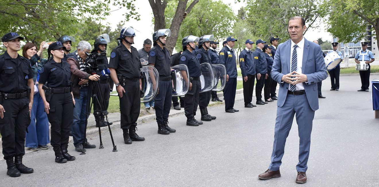 El Gobernador participó de los festejos por la Semana de la Policía Federal en Neuquén