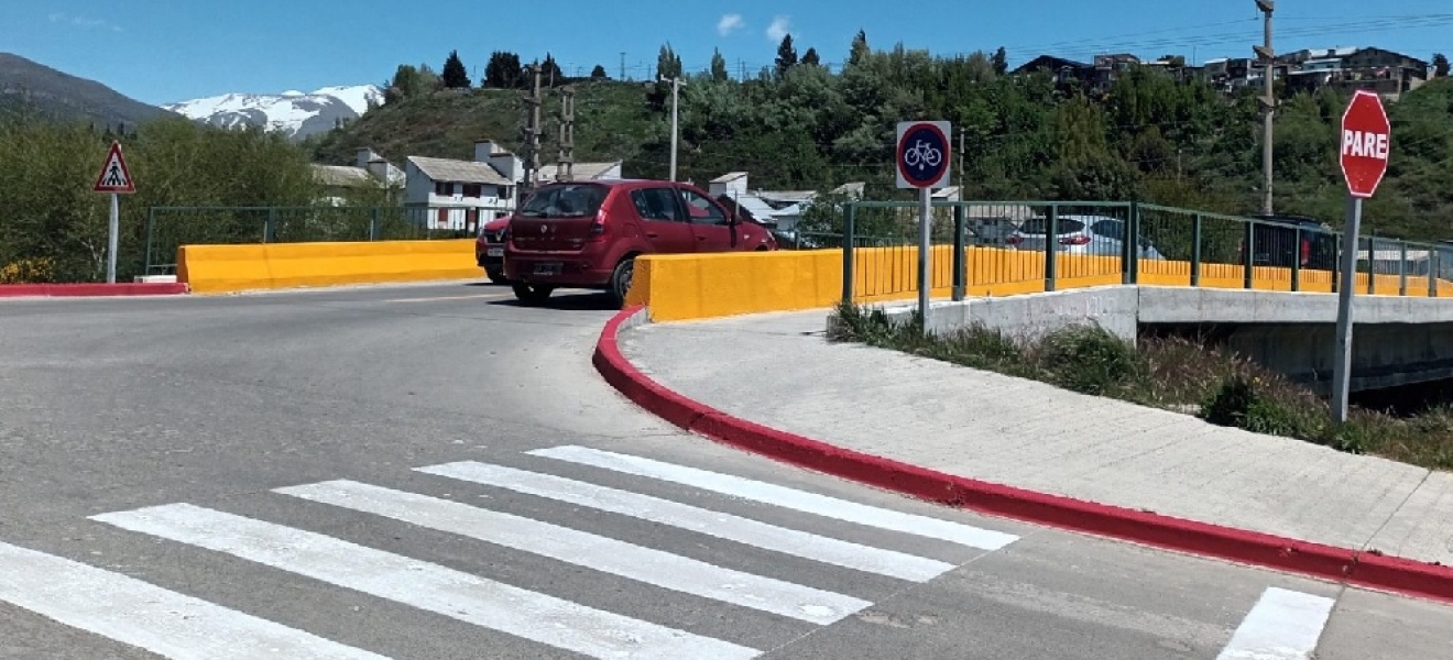 El Municipio de Bariloche continúa con la demarcación vial en diferentes puntos de la ciudad