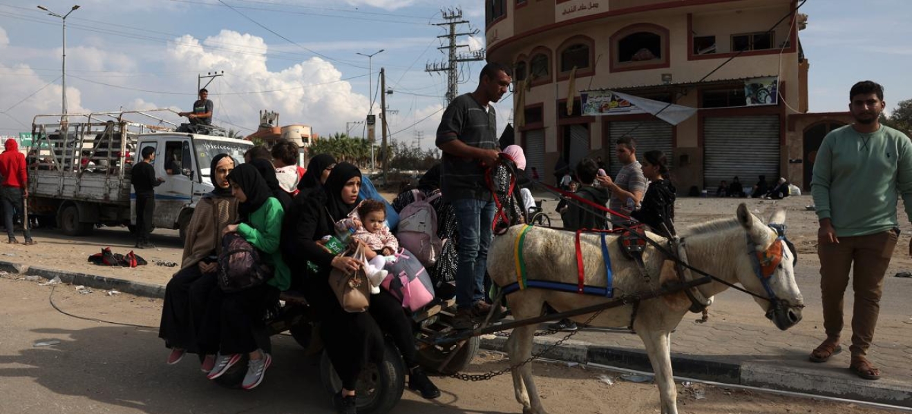 Crece el éxodo palestino en Gaza y se agrava la situación en los hospitales bajo ataque