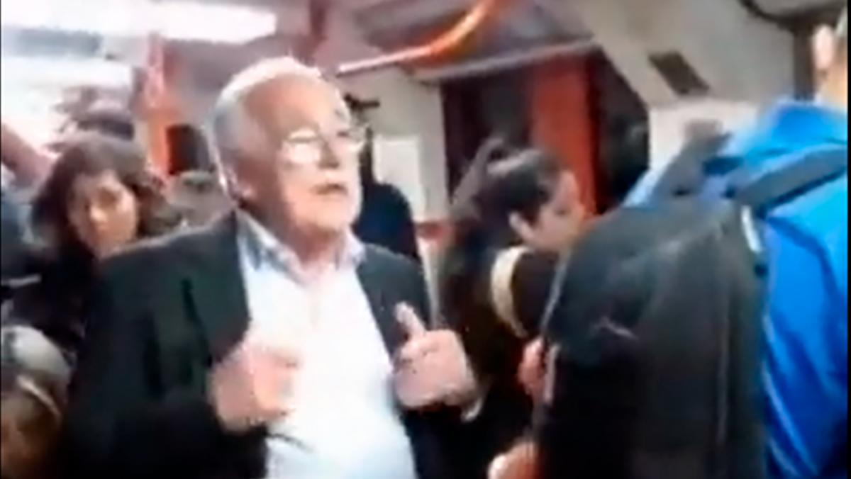 (((video))) Amenazados por las ideas de Milei, la micromilitancia se vuelca al espacio público