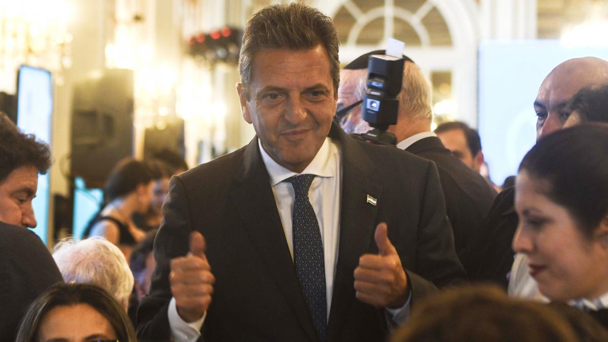 (((video))) Massa: La apertura total de la economía termina con fábricas cerradas y gente en la calle