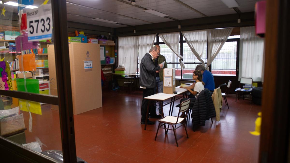 Las boletas de la primera vuelta son válidas para votar
