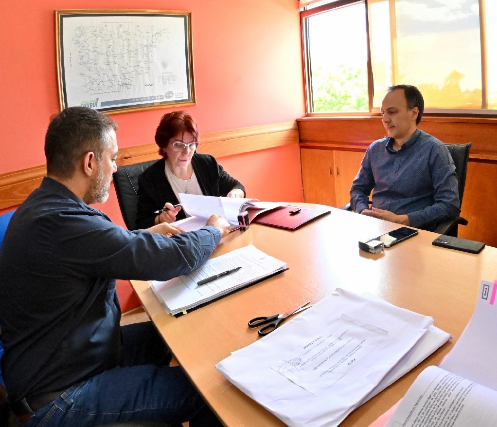 Chubut licitó equipos de protección al Servicio de Manejo del Fuego
