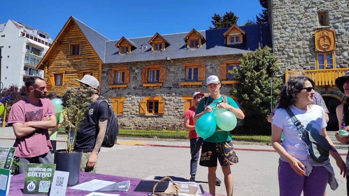 Bariloche: Activistas del cannabis reclamaron por el cese de las detenciones