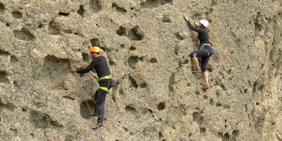 Ciclo de charlas de seguridad en escalada del Club Andino Bariloche