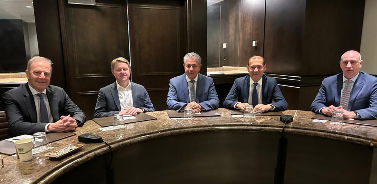 Mandatarios de Neuquén se reunieron con autoridades de la petrolera ExxonMobil en EEUU
