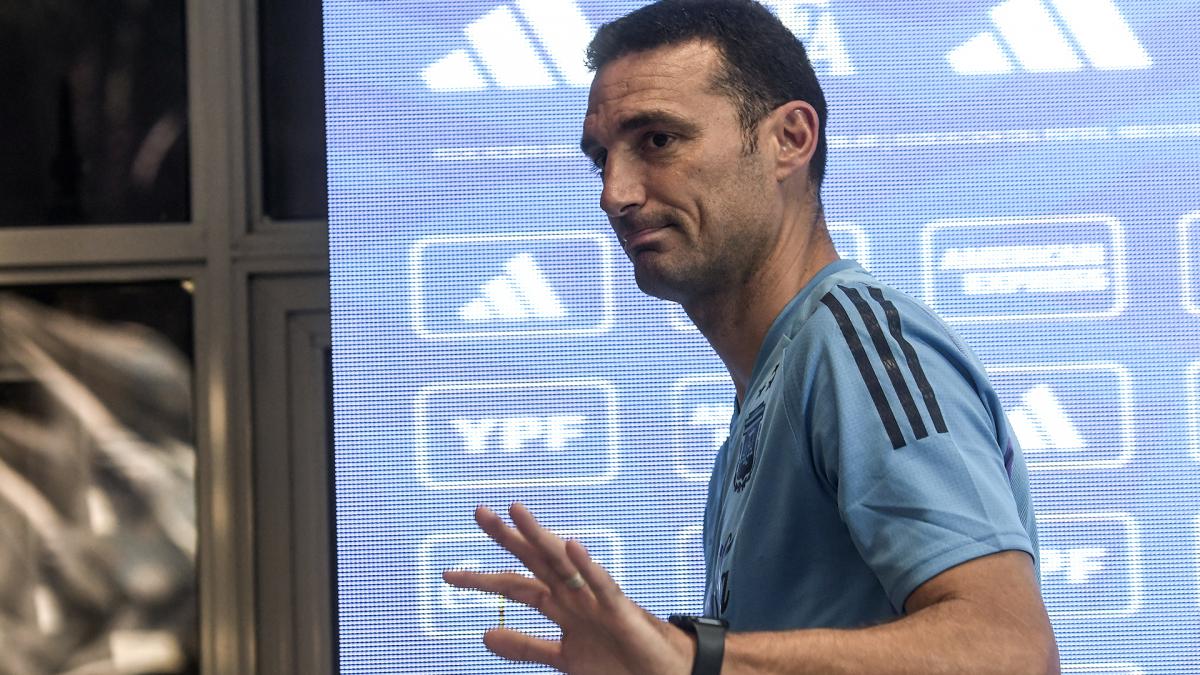 Scaloni, entre la continuidad, Real Madrid y un problemita de salud