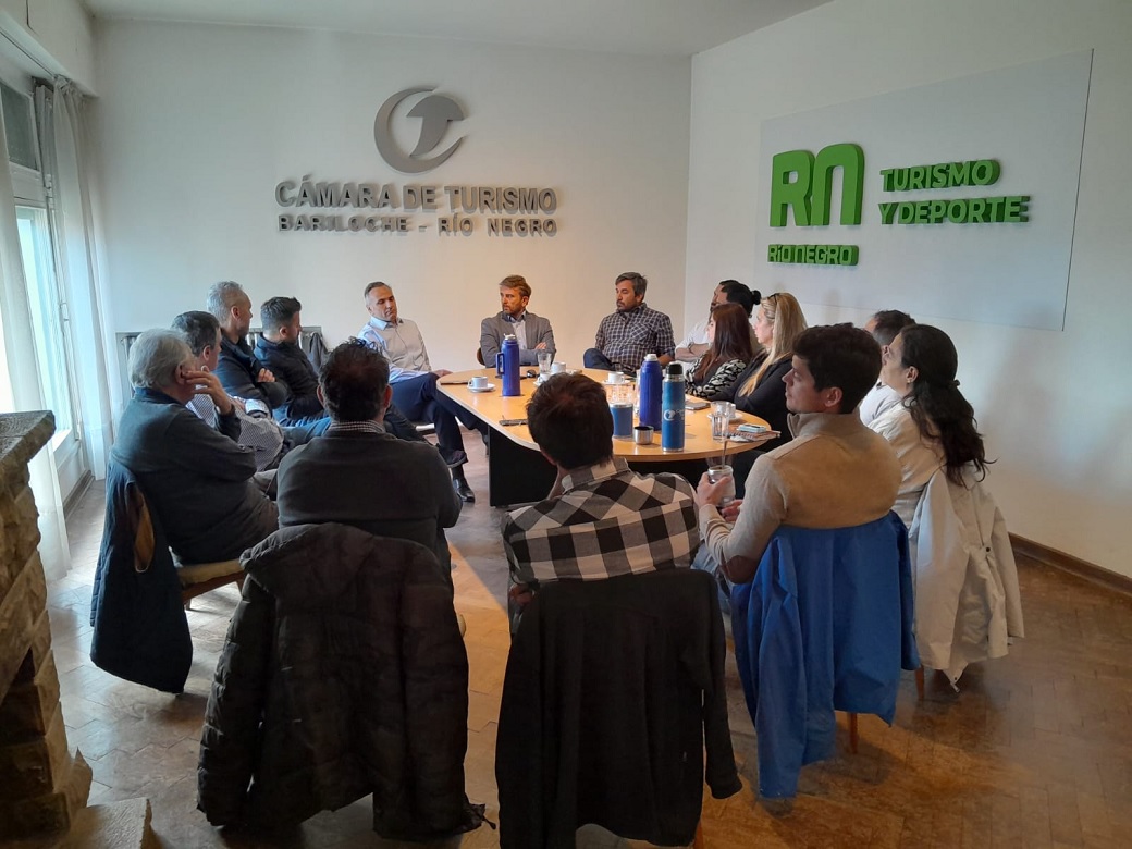 Importante reunión de la Cámara de Turismo Bariloche con el futuro Ministro Lutz