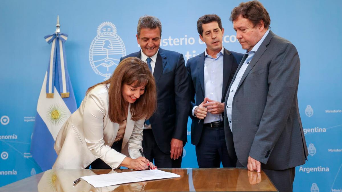 Gobernadora de Río Negro: Hay voluntad política transversal para coparticipar