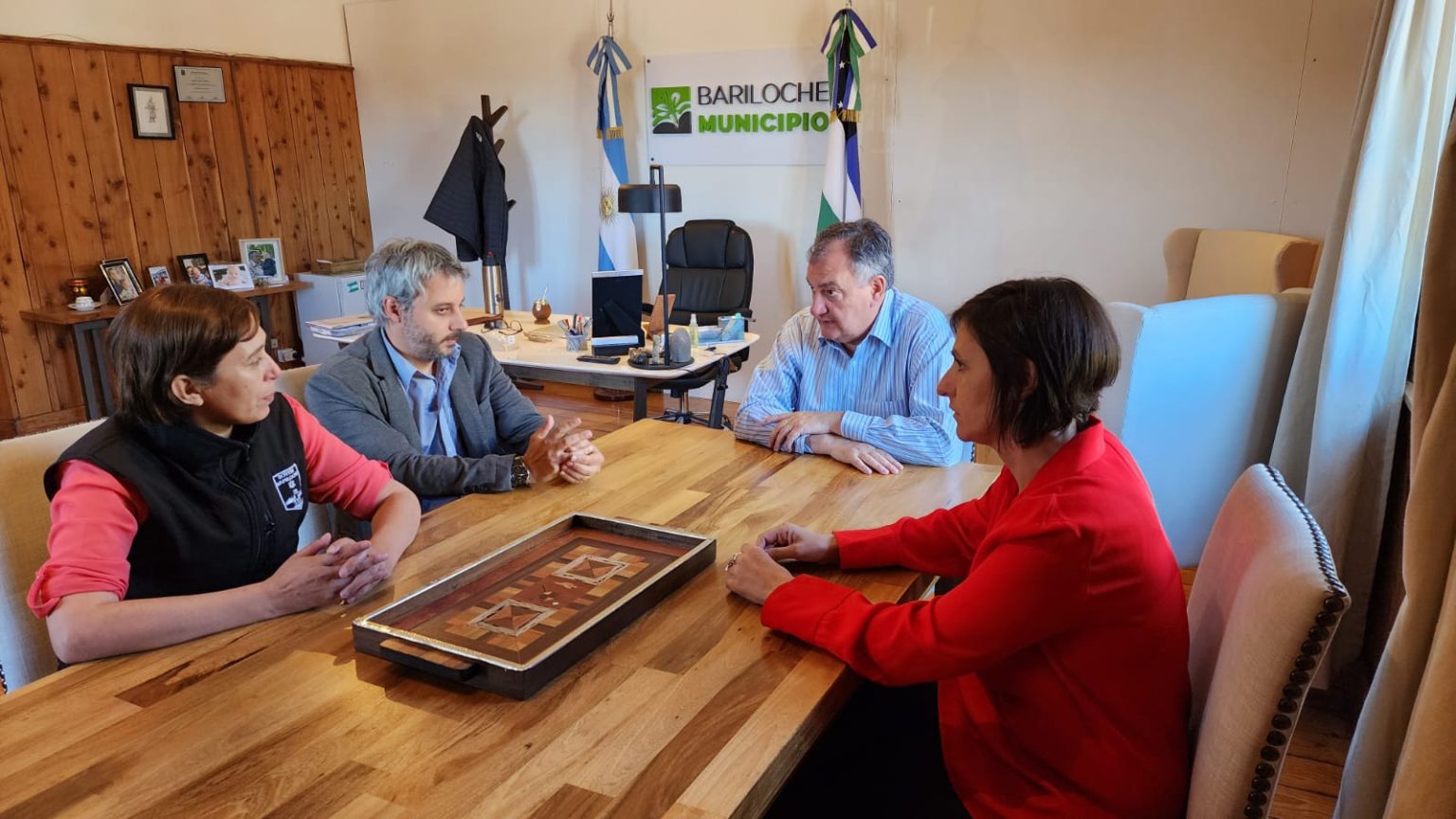 Municipio de Bariloche concreta el pago de aguinaldos antes del cambio de gobierno