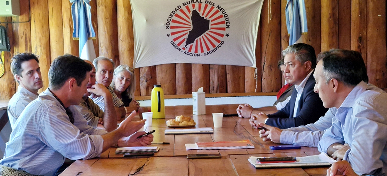 El gobernador de Neuquén y la Sociedad Rural abordaron el cuidado ambiental