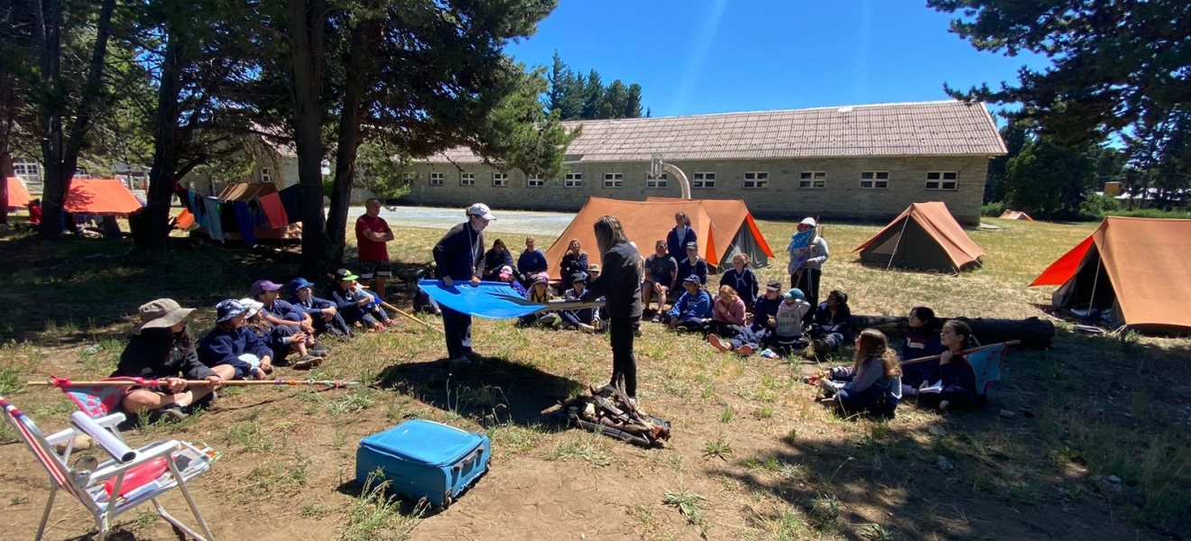 Bariloche: Charla de Educación Ambiental a grupo scout