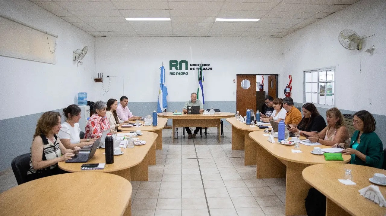 (((video))) Rio Negro: El Gobierno y los gremios pasaron a un cuarto intermedio