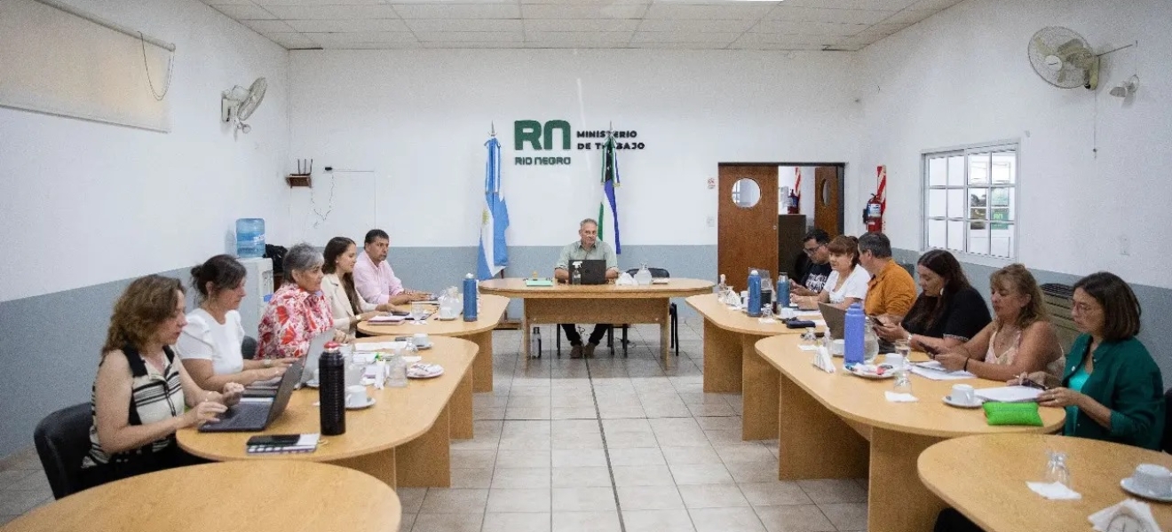 (((video))) Rio Negro: El Gobierno y los gremios pasaron a un cuarto intermedio