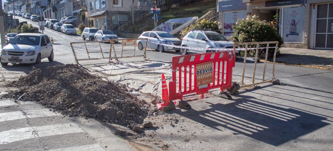 Bariloche: Arreglan tramo de calle Mitre en mal estado