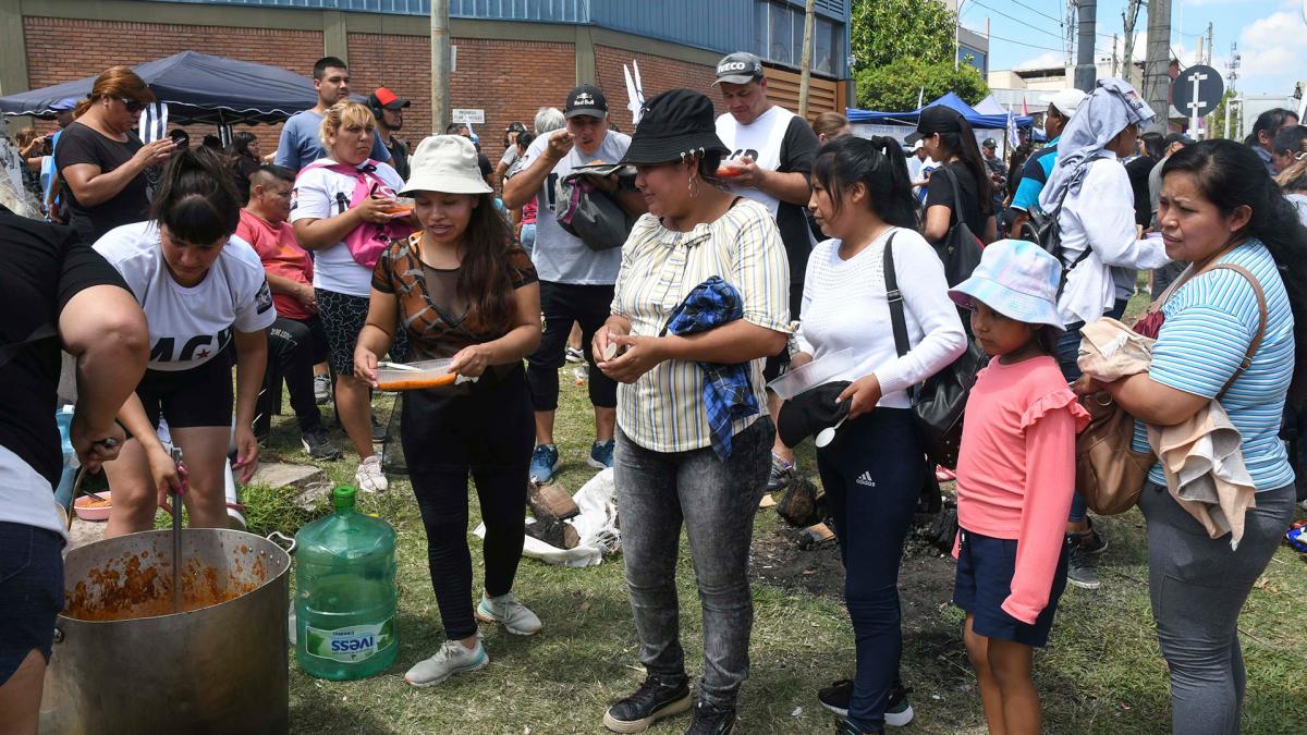 Movimientos sociales realizaron una jornada nacional de lucha en vísperas del paro del 24