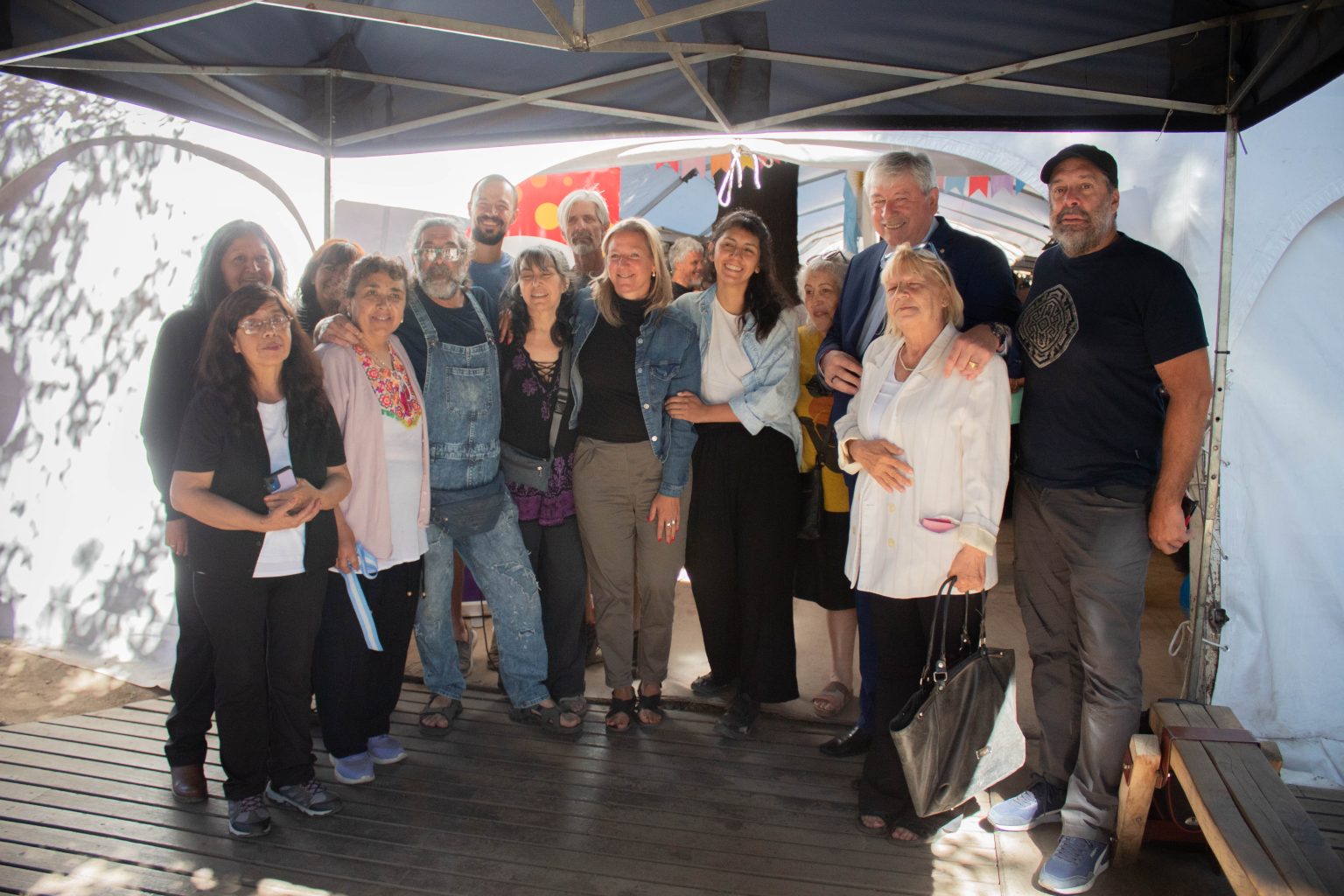 Quedó inaugurada la nueva globa de la Feria Ecosureños en Bariloche