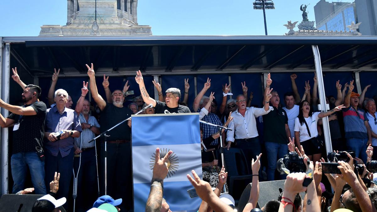 (((video))) CGT, CTA y movimientos sociales pidieron no traicionar a trabajadores