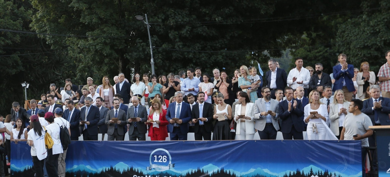 Desde San Martín de los Andes el gobernador llamó a defender la neuquinidad